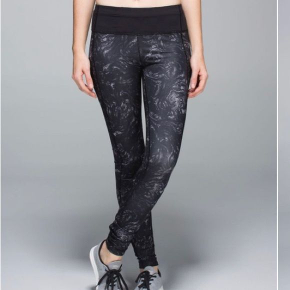 Lululemon speed tight II full on luxtreme arsenal ambient grey black/black. 6 - Picture 3 of 10
